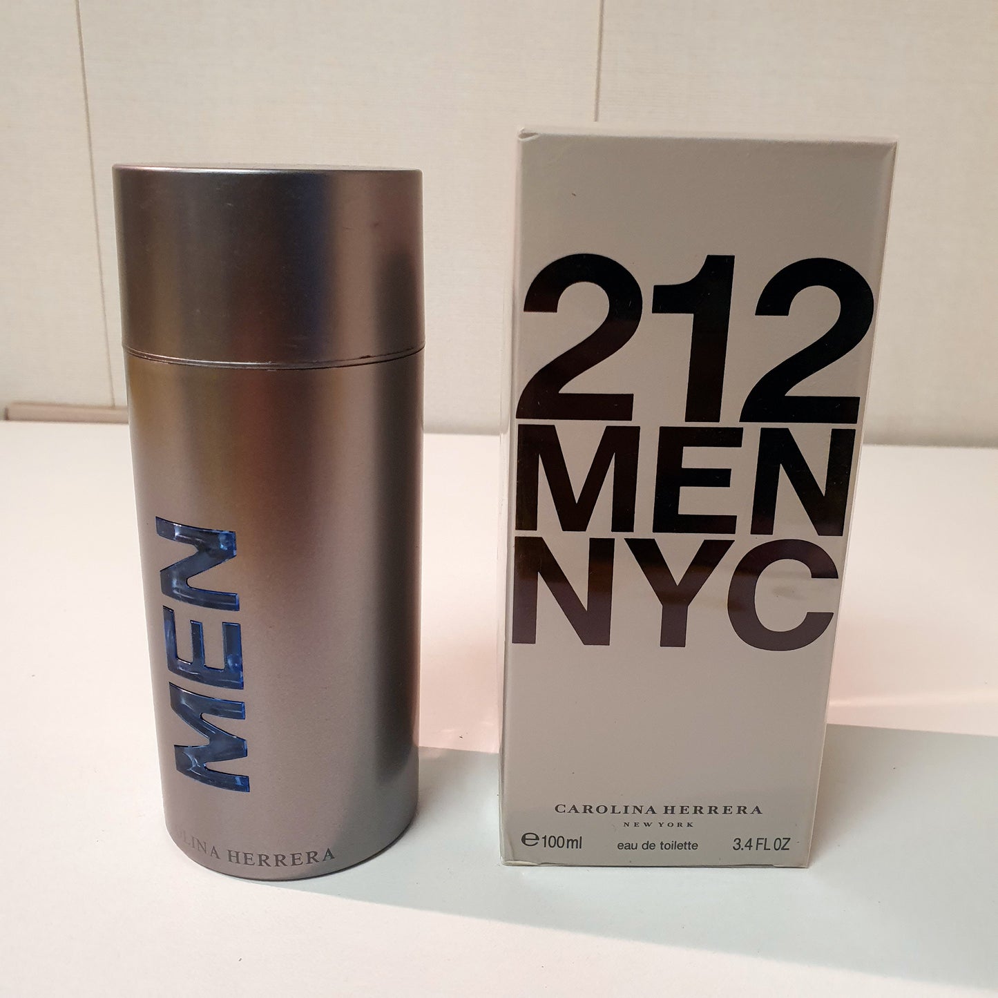 212 Men Nyc perfume 4792
