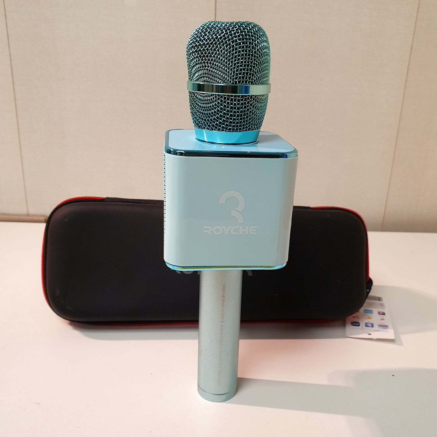 Royche Karoke Mic with Speaker and bag, 42650