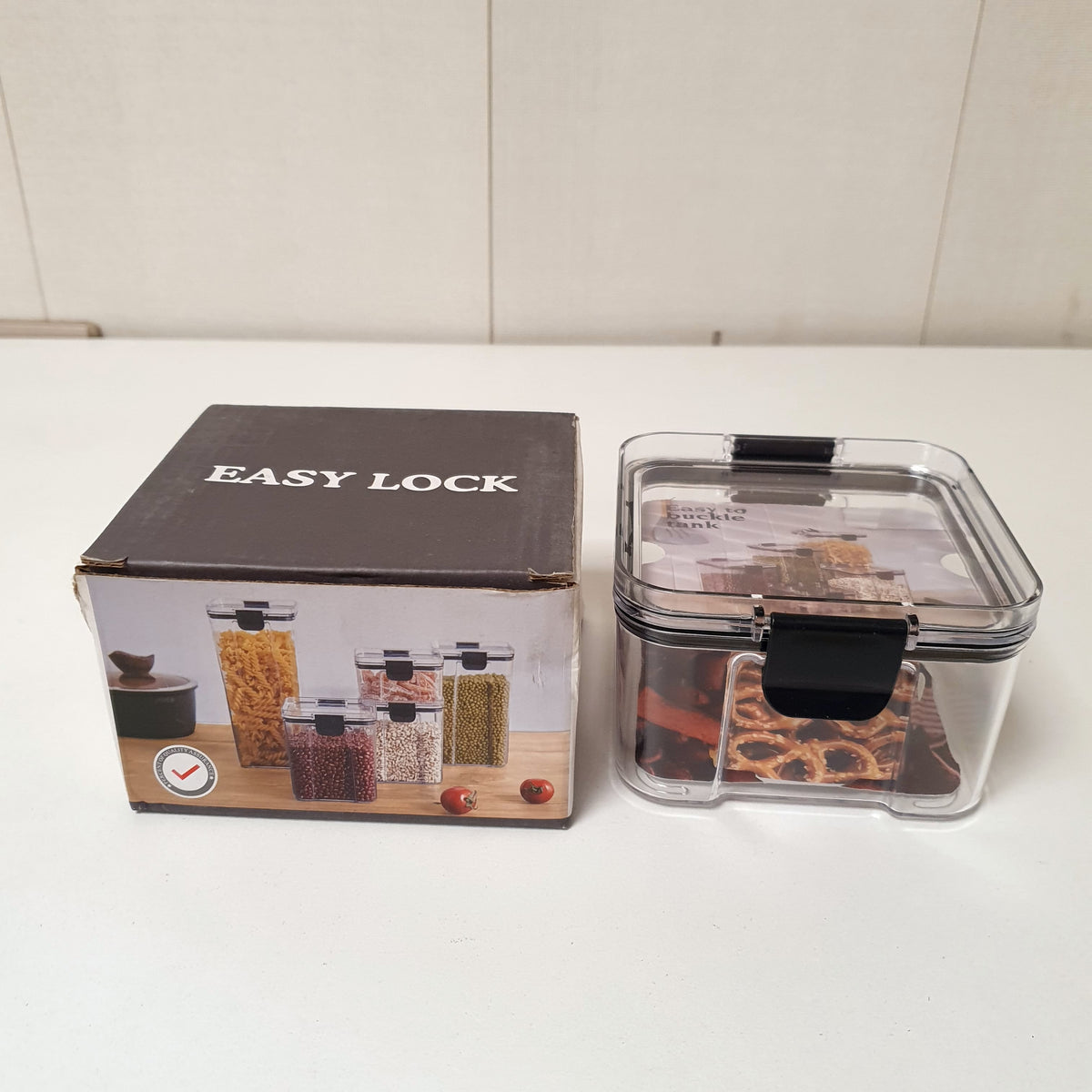 Easy Lock Acrylic Jar with Lid 302650