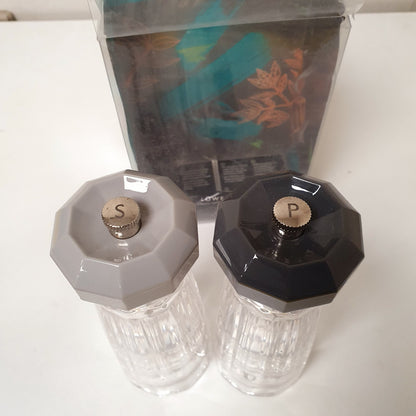 Cole & masson Salt and Pepper Crusher 61630 May