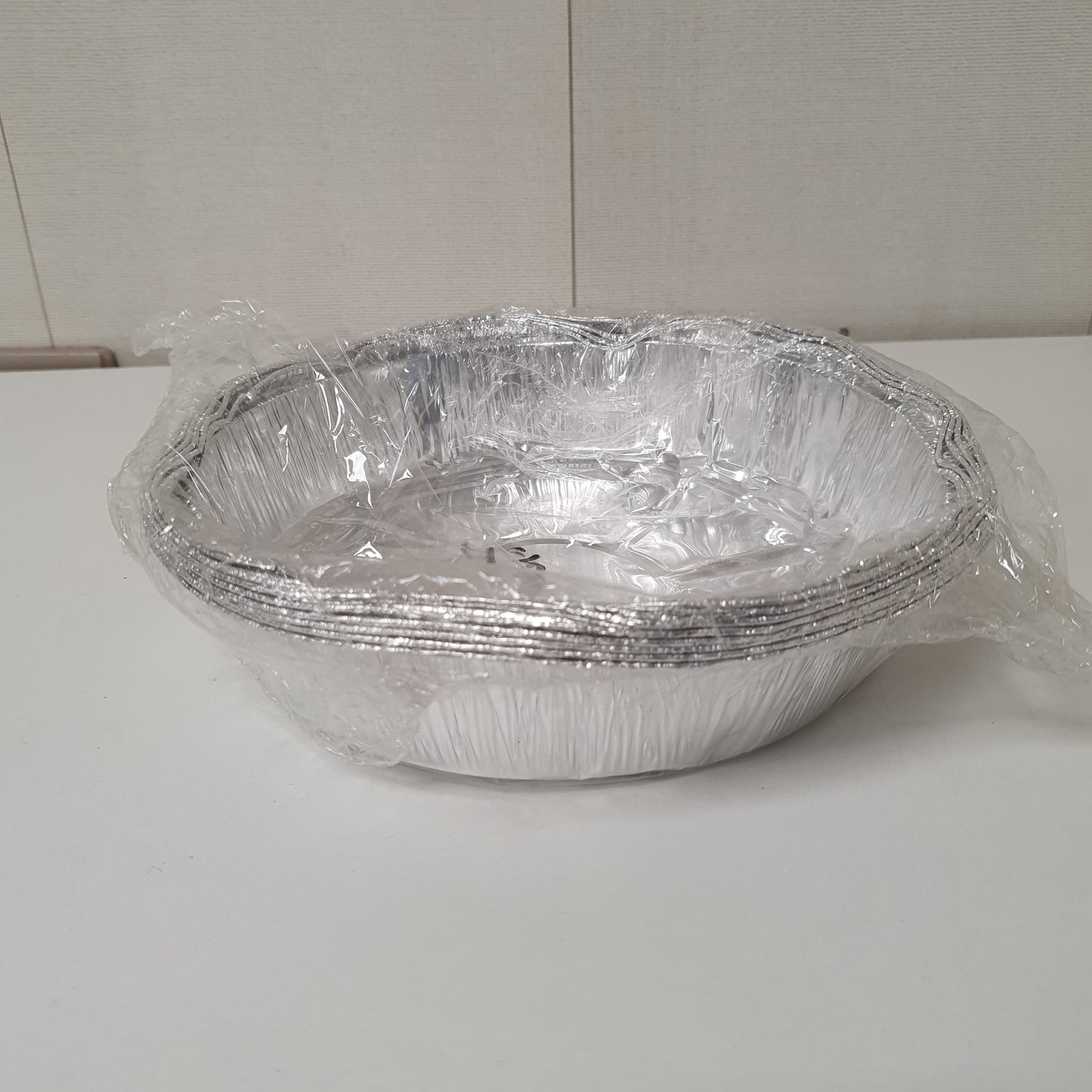 Disposable Foil Plates Pack of 6  61150