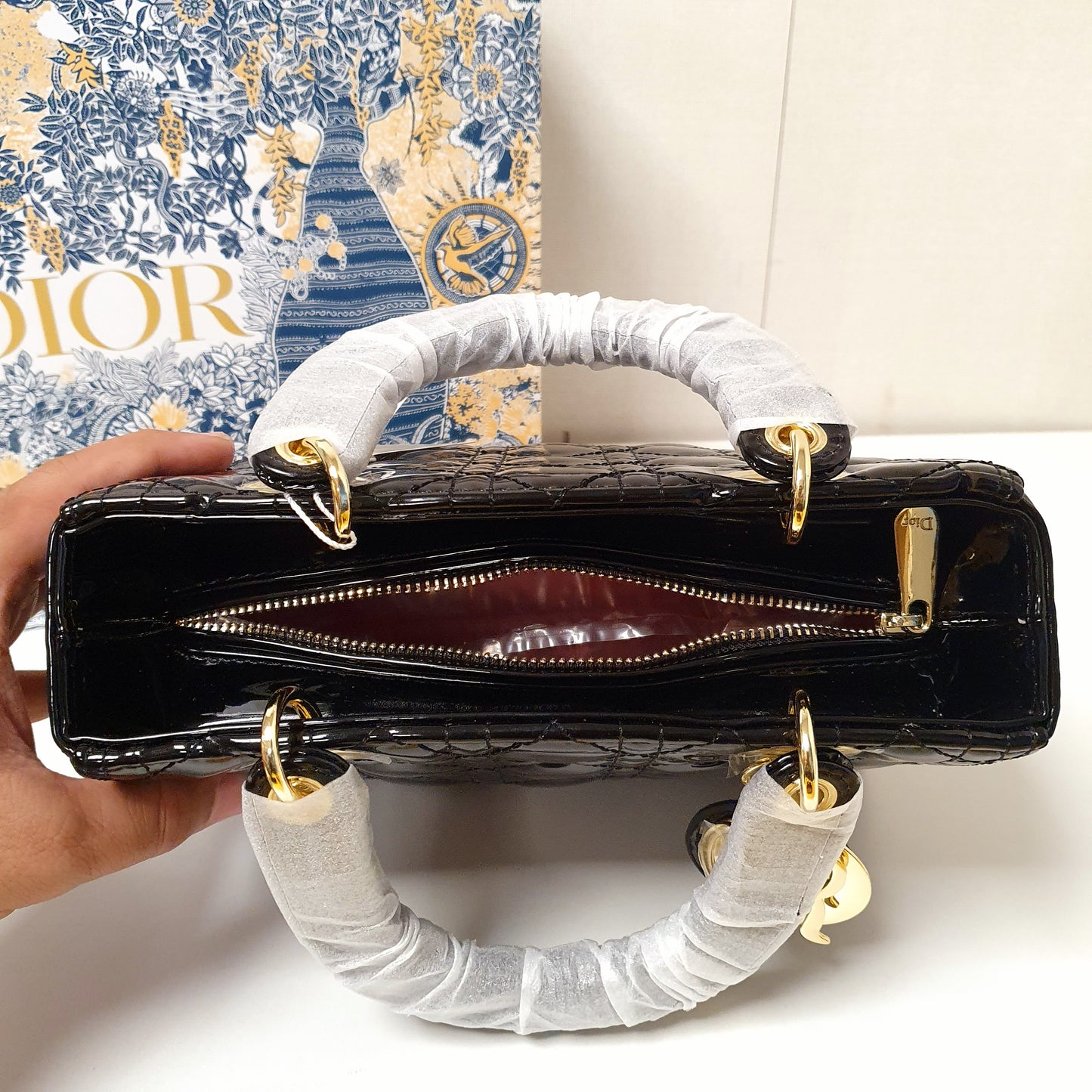 Dior Gift Box Ladies Bag, 19950