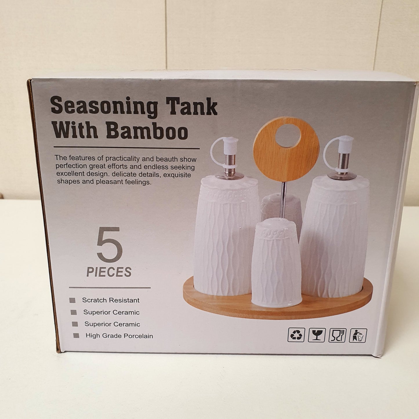 Dinning Table Ceramic Set for Salt pepper and tomato, 31250