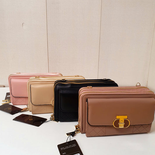 Ladies Hand Bag, 21900