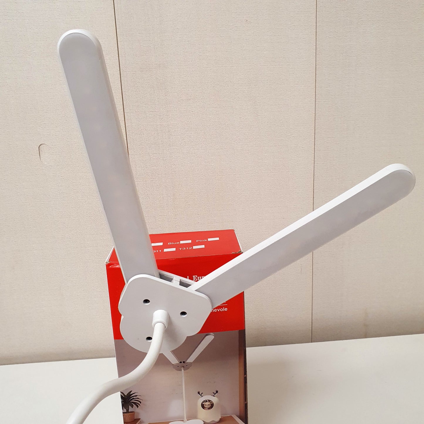 Led European Rotary Table Lamp, 121280