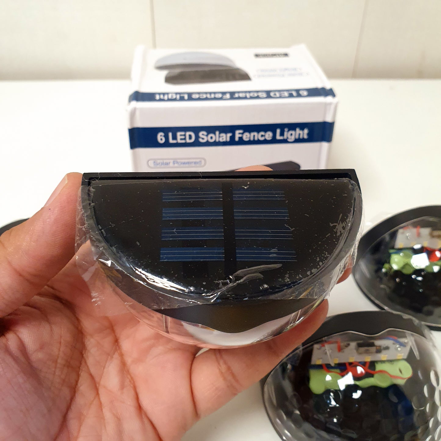 6 Led Solar Fence Light pack of 4, 62750