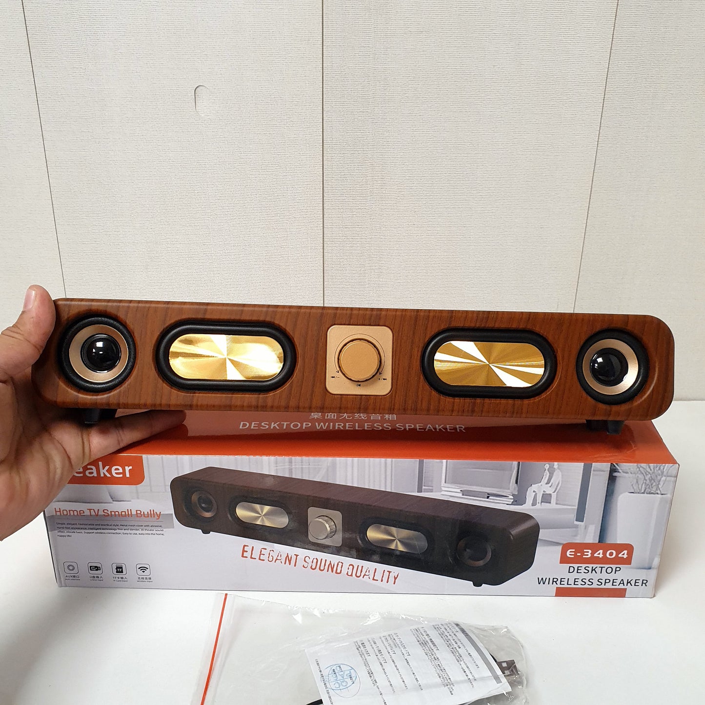 Tube Speaker Desktop Bluetooth , 61700