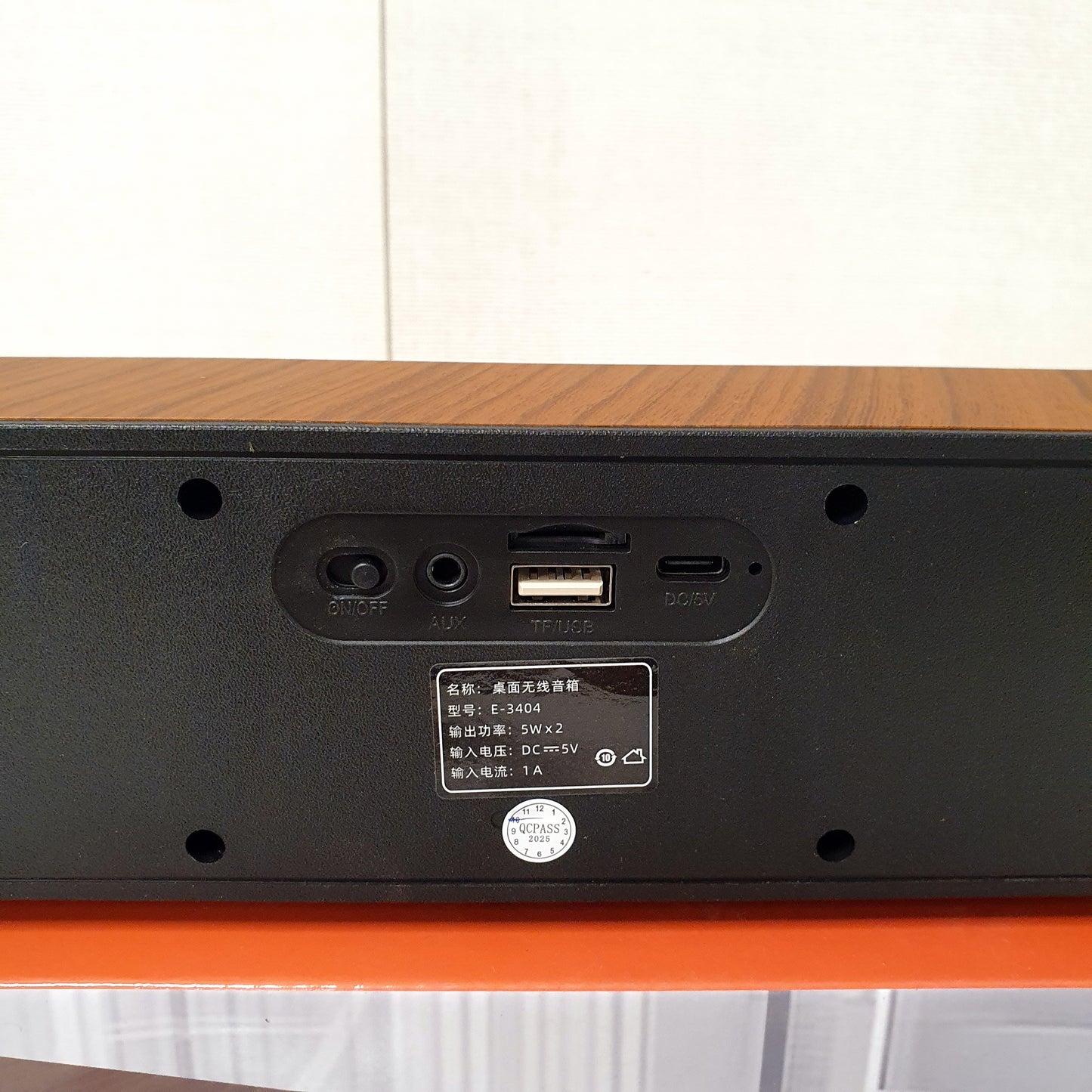 Tube Speaker Desktop Bluetooth , 61700