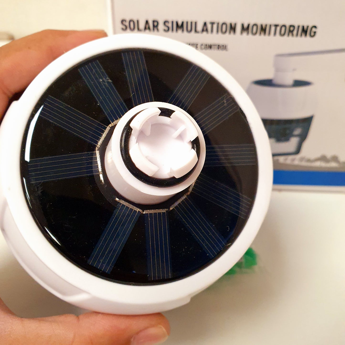 Solar Simulation Monitoring Light g , 151190