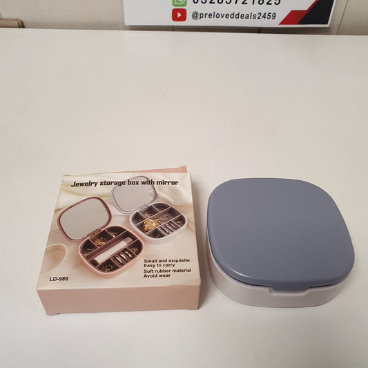 Compact Jewelry Box , 121120