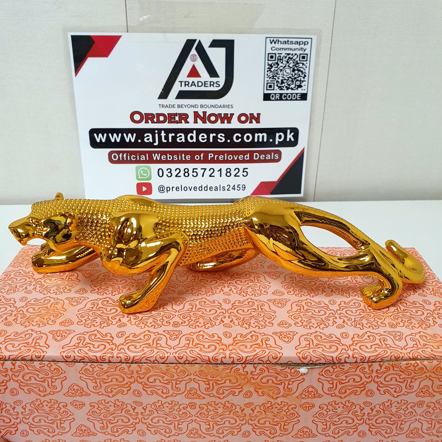 Golden Tiger big size Decoration for Car Office and Home , 122750