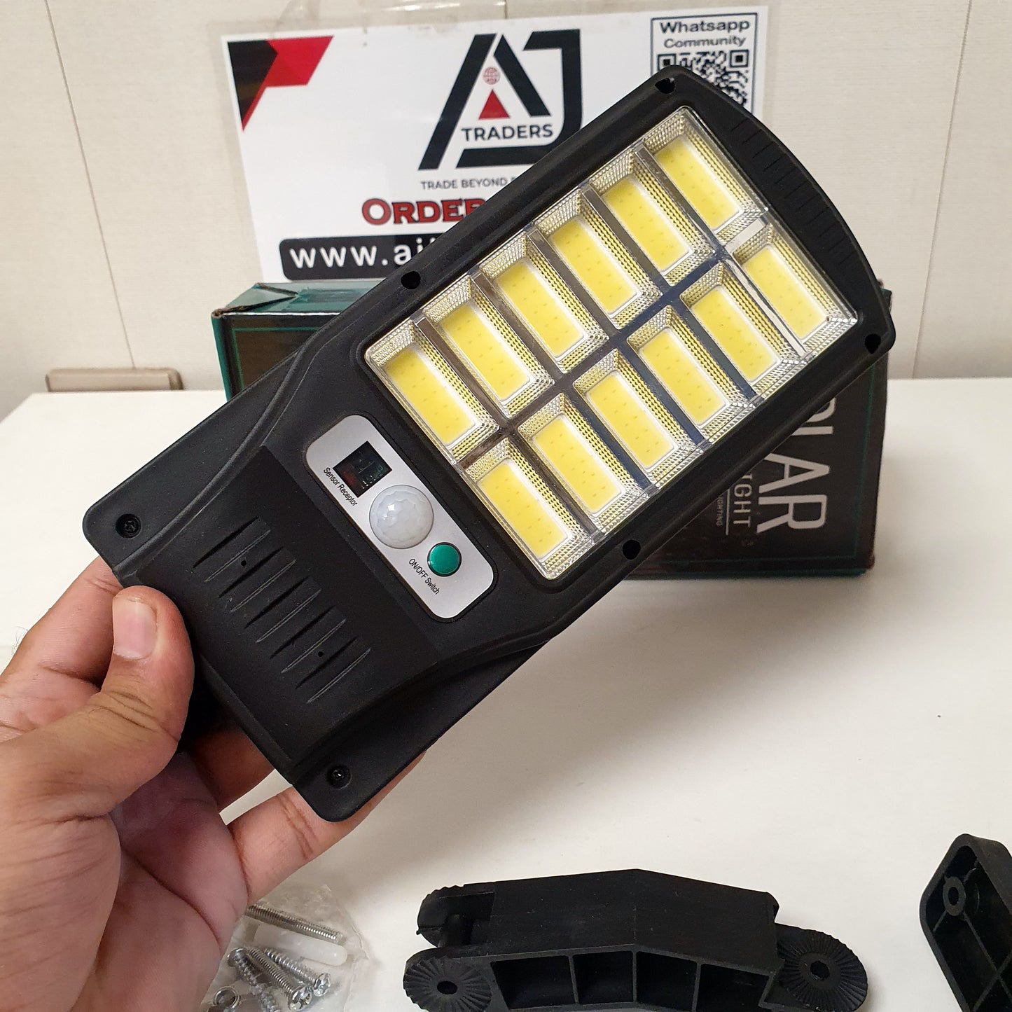 Solar Sensor Light Remote Controller, 1