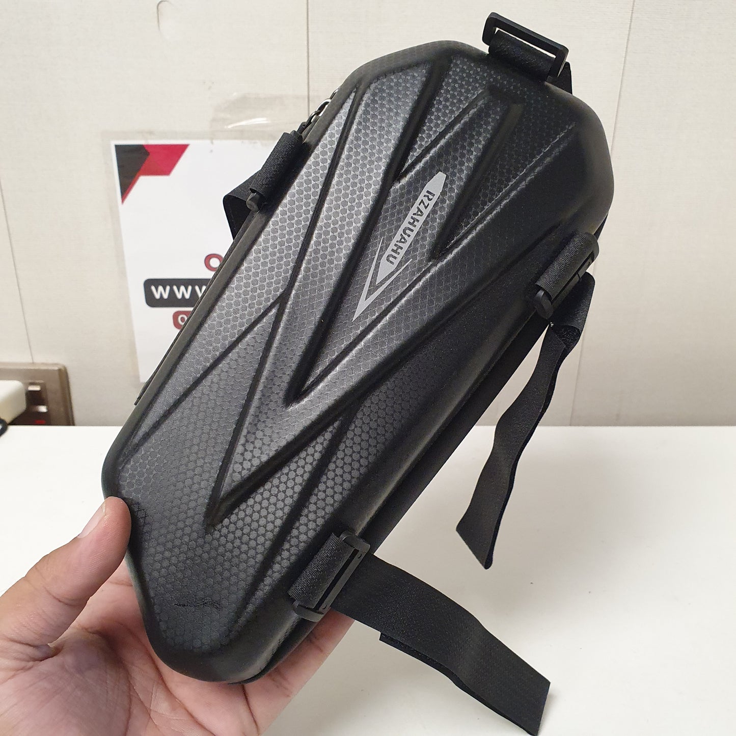 Carbon Fiber Pouch , 4