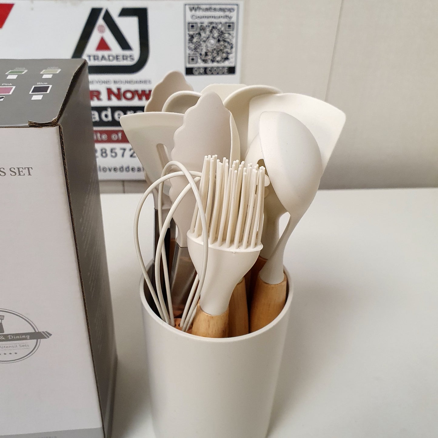 Silicone Utensils Set with Holder, 121350