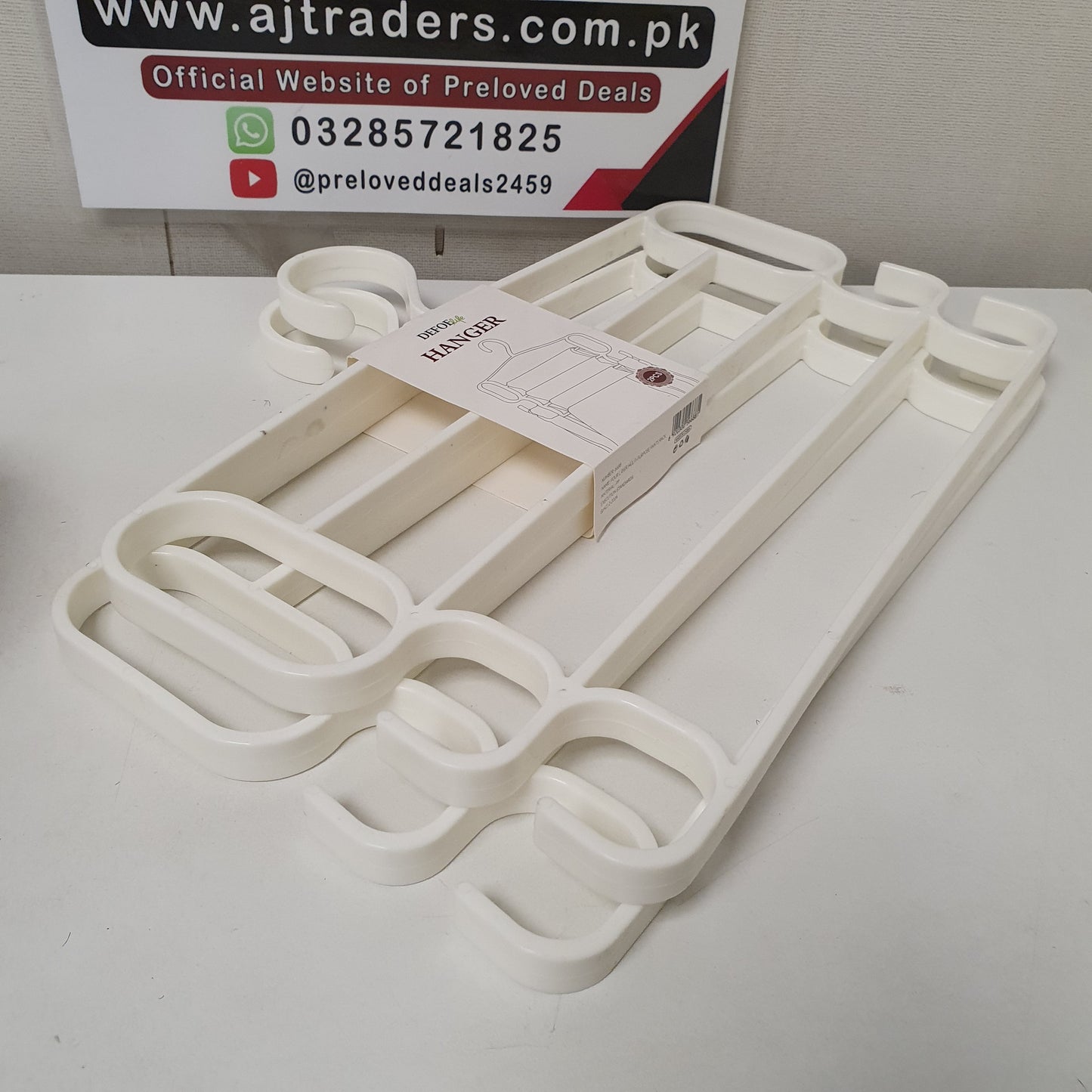 2 pcs Hanger Set , 241850