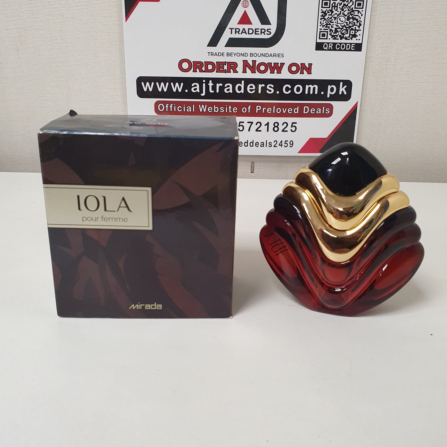 Iola Pur Feeme Mirada Perfume , 12300