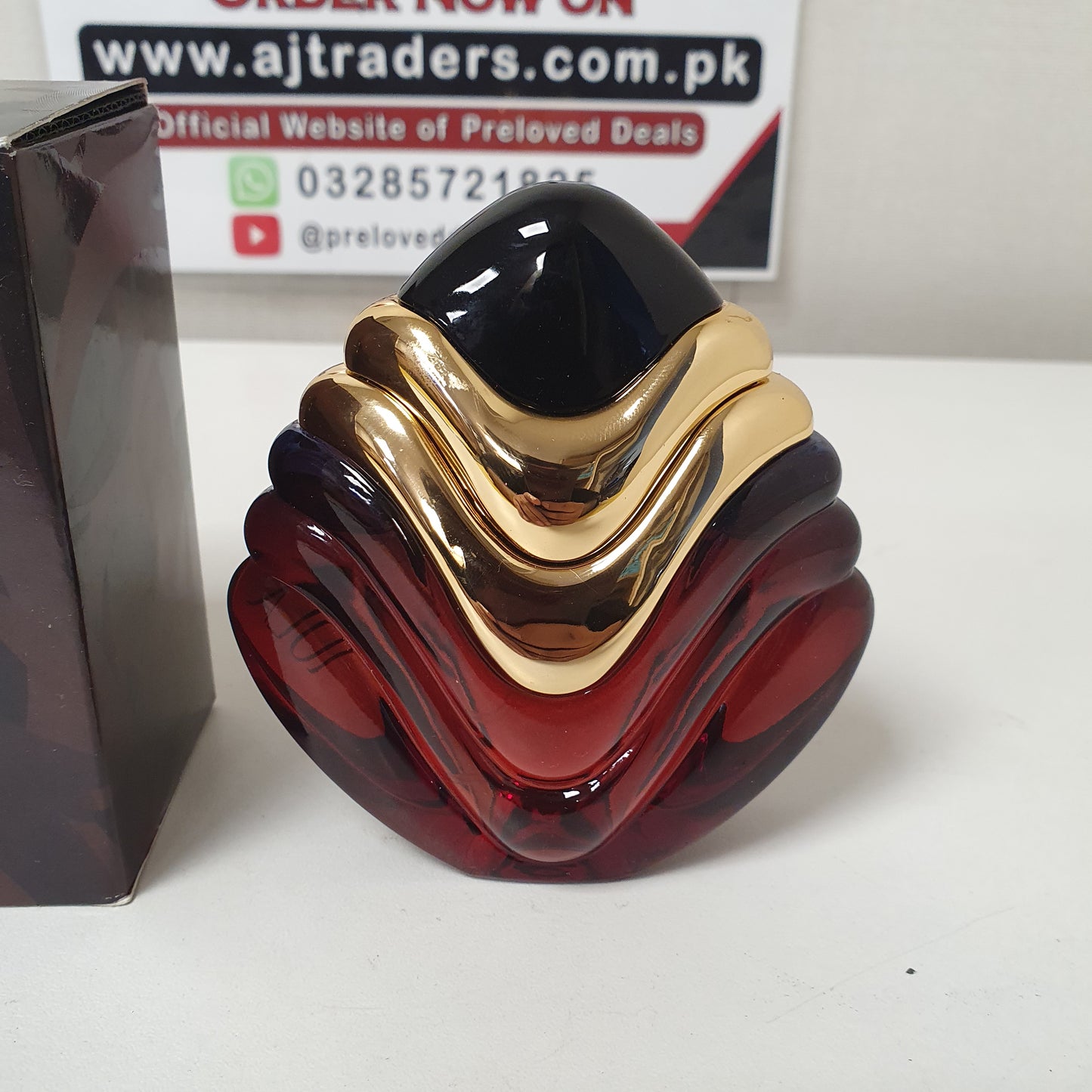Iola Pur Feeme Mirada Perfume , 12300