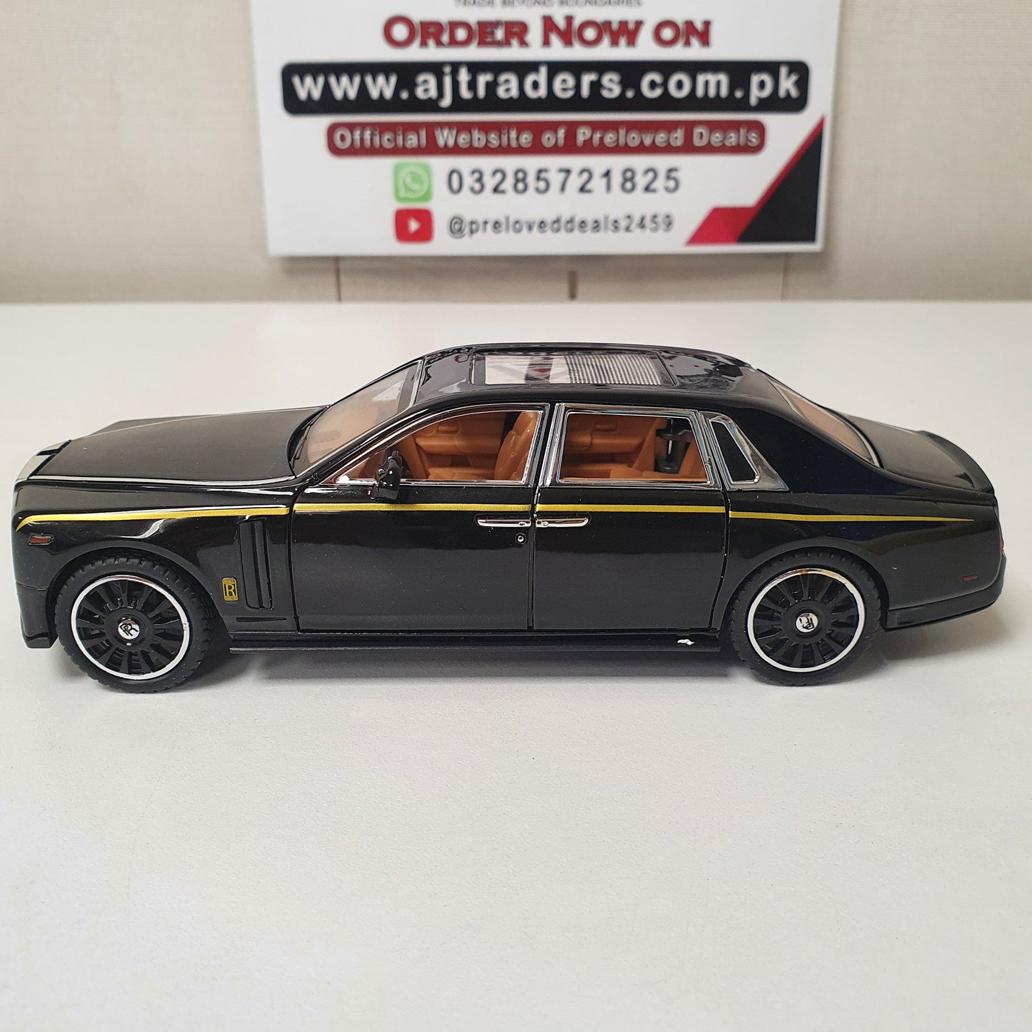 1.24 Scale Model Car Alloy Die Cast, 314309