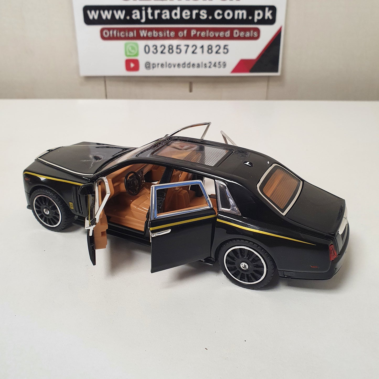 1.24 Scale Model Car Alloy Die Cast, 314309