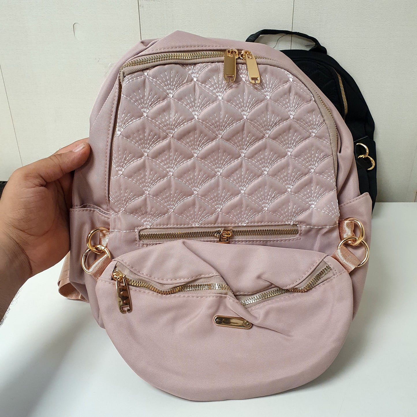 Smart Zipper Bag Fluffy , 12400