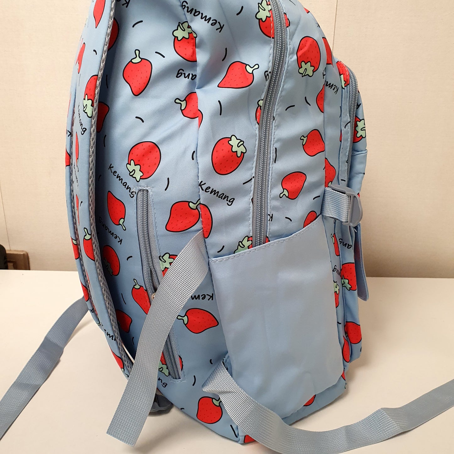Strawberry College bag, 12150