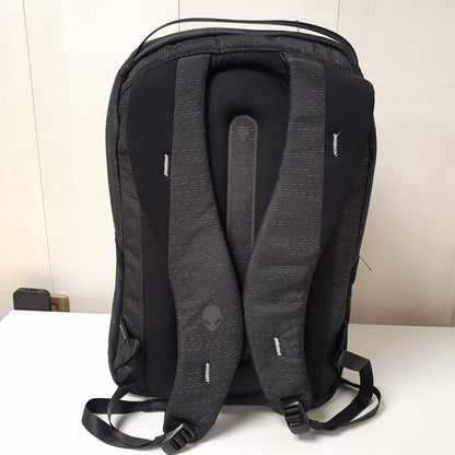 Alien ware Horizon Waterproof Nylon Gaming Bagpack, 31400