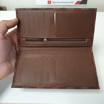 Louis Vuiton Wallet, 31300