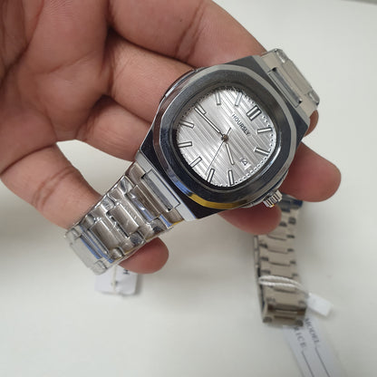Hoursly Quartz Watch, 32750