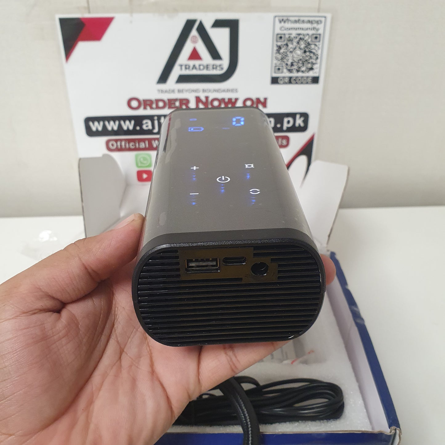Touch Screen Intelligent Inflation Pump, 12450