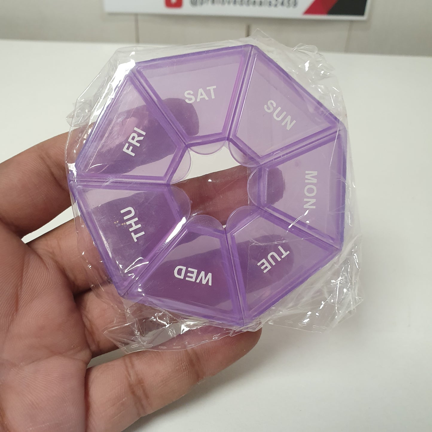 Small Medicine Box, 121100