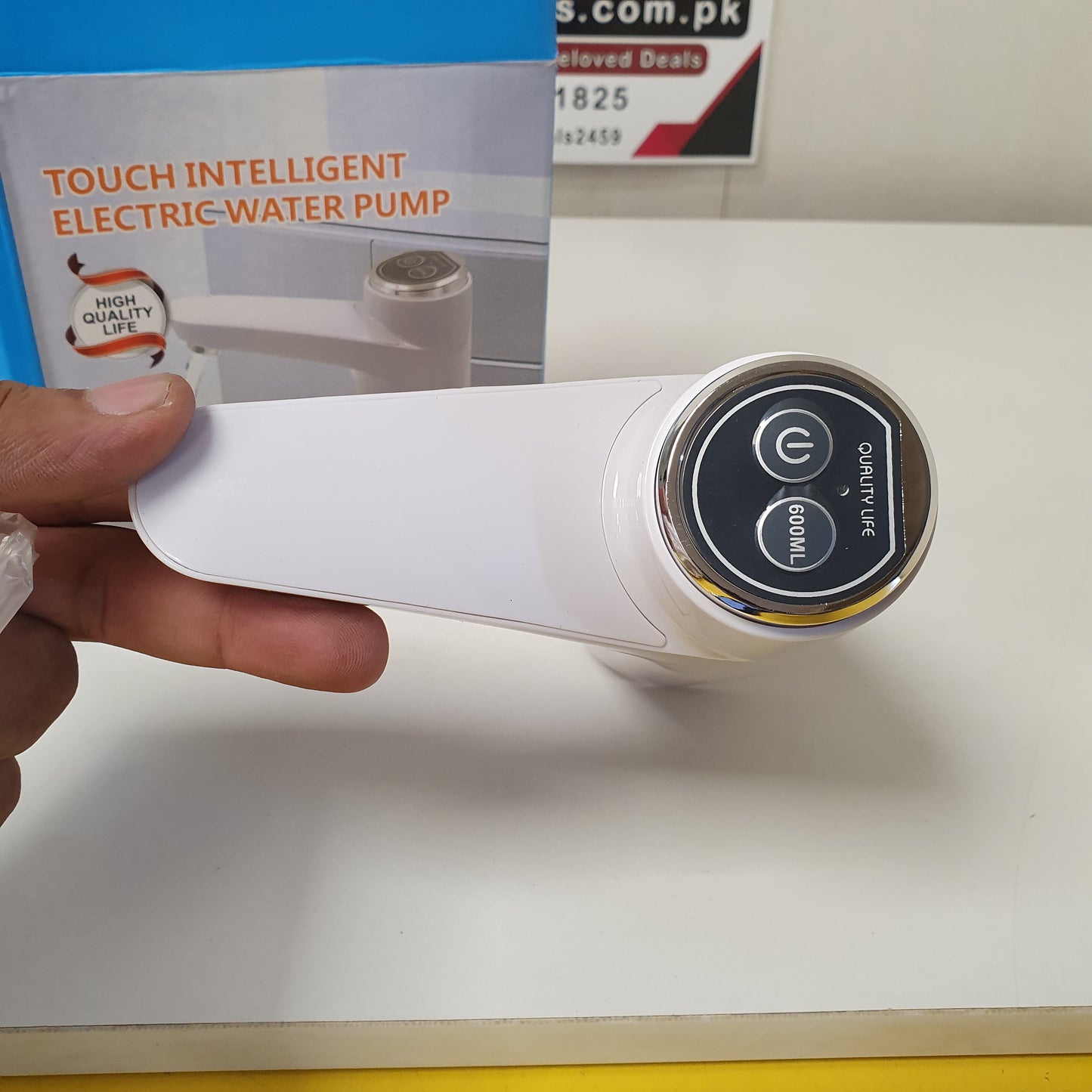 Touch Intelligent Electric Water Pump, 61250