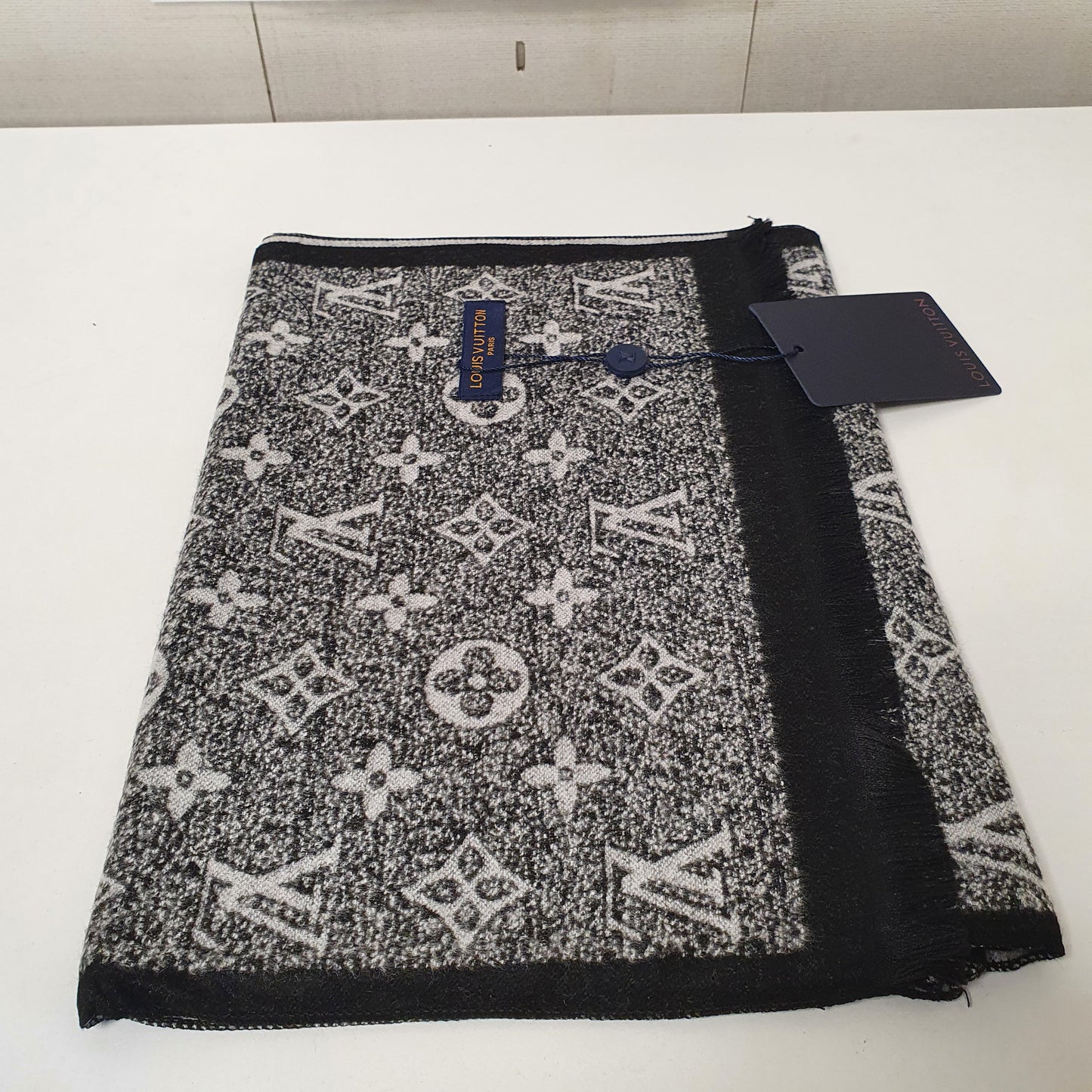 Lv Scarf Style 2, 91900