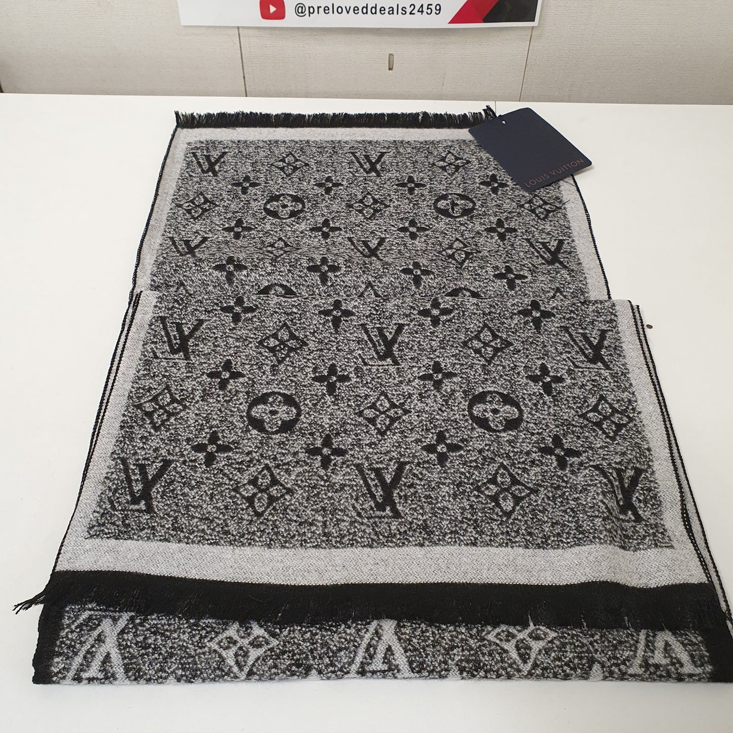 Lv Scarf Style 2, 91900