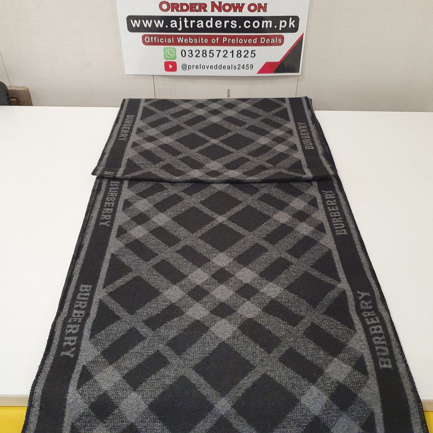 Burberry Scarf, 7056