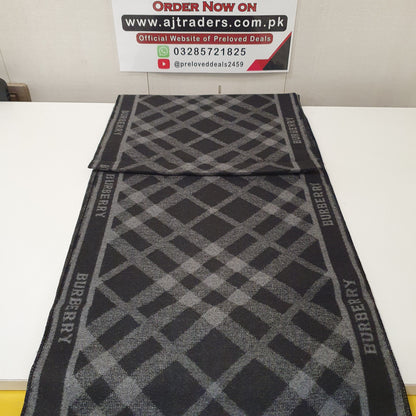 Burberry Scarf, 7056