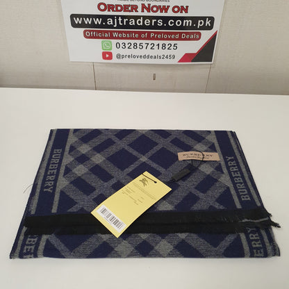 Burberry Scarf, 7056