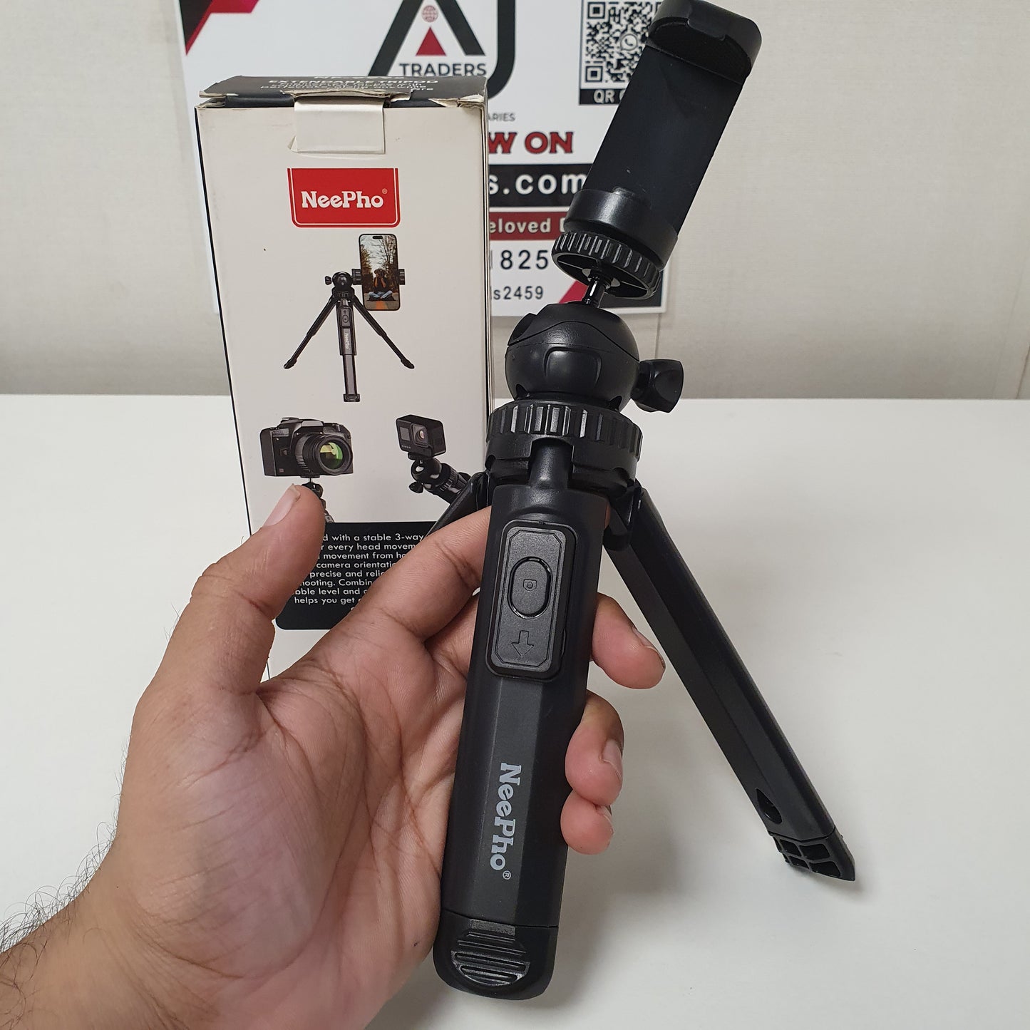 Selfie Stick Tripod Neepho, 22550