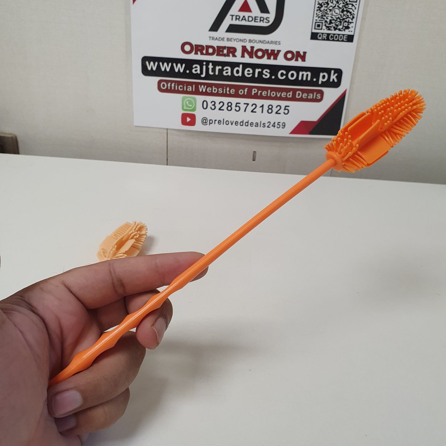Cleaning Brush Long Handle, 62200
