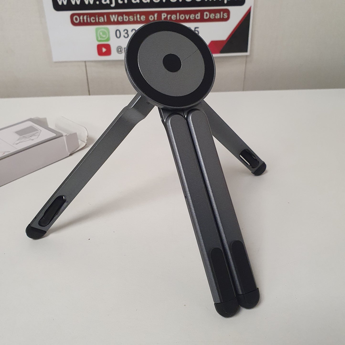 Travel Portable Stand A8 Multipurpose, 21250