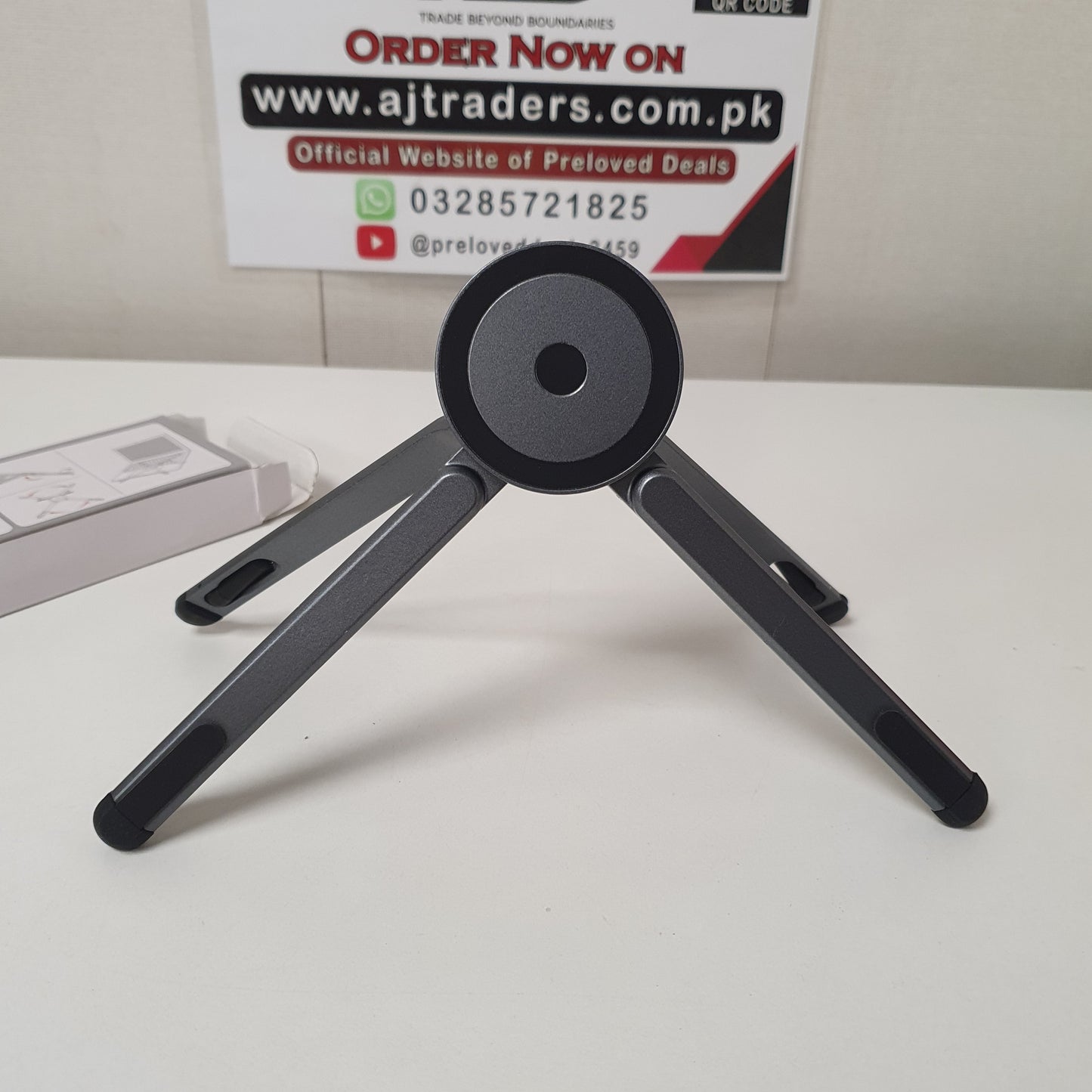 Travel Portable Stand A8 Multipurpose, 21250
