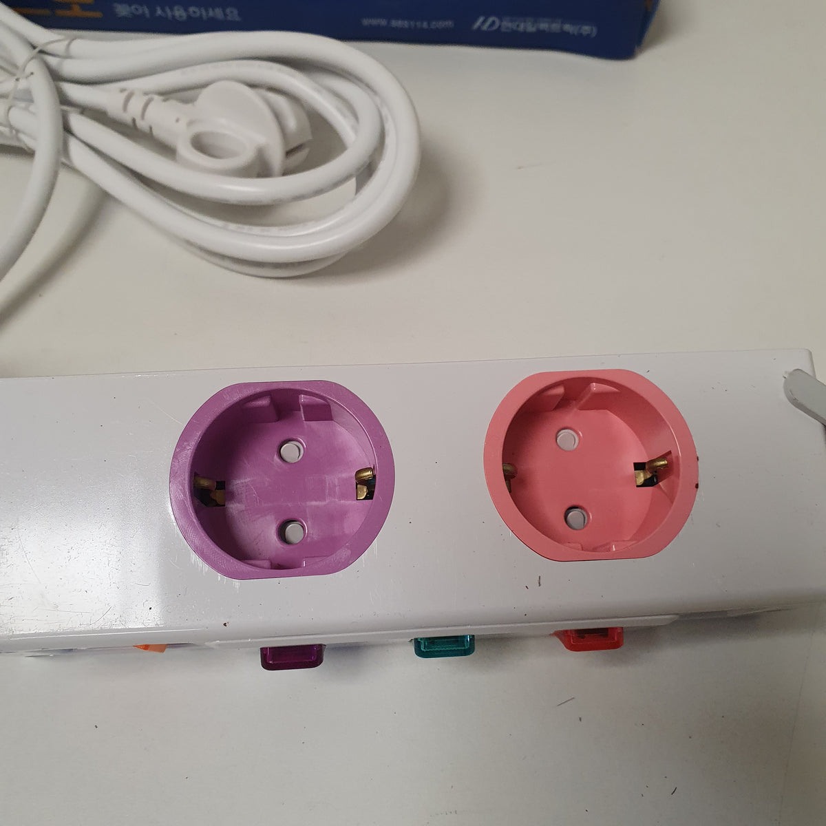 Hyundai Korean 3 Socket Extension Wire USB Support, 10