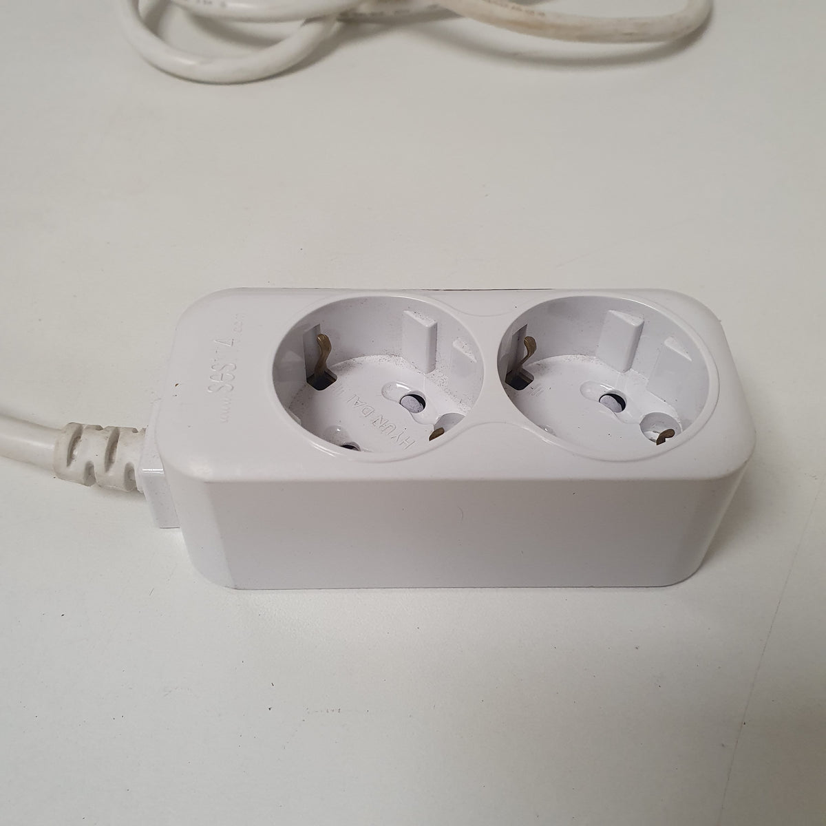 White 2 Socket Extension , 8