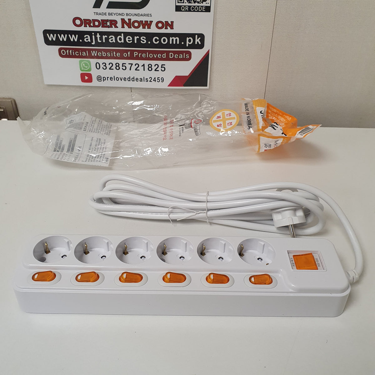 White 6 Sockets Extenision Board with Multiple Switches , 13