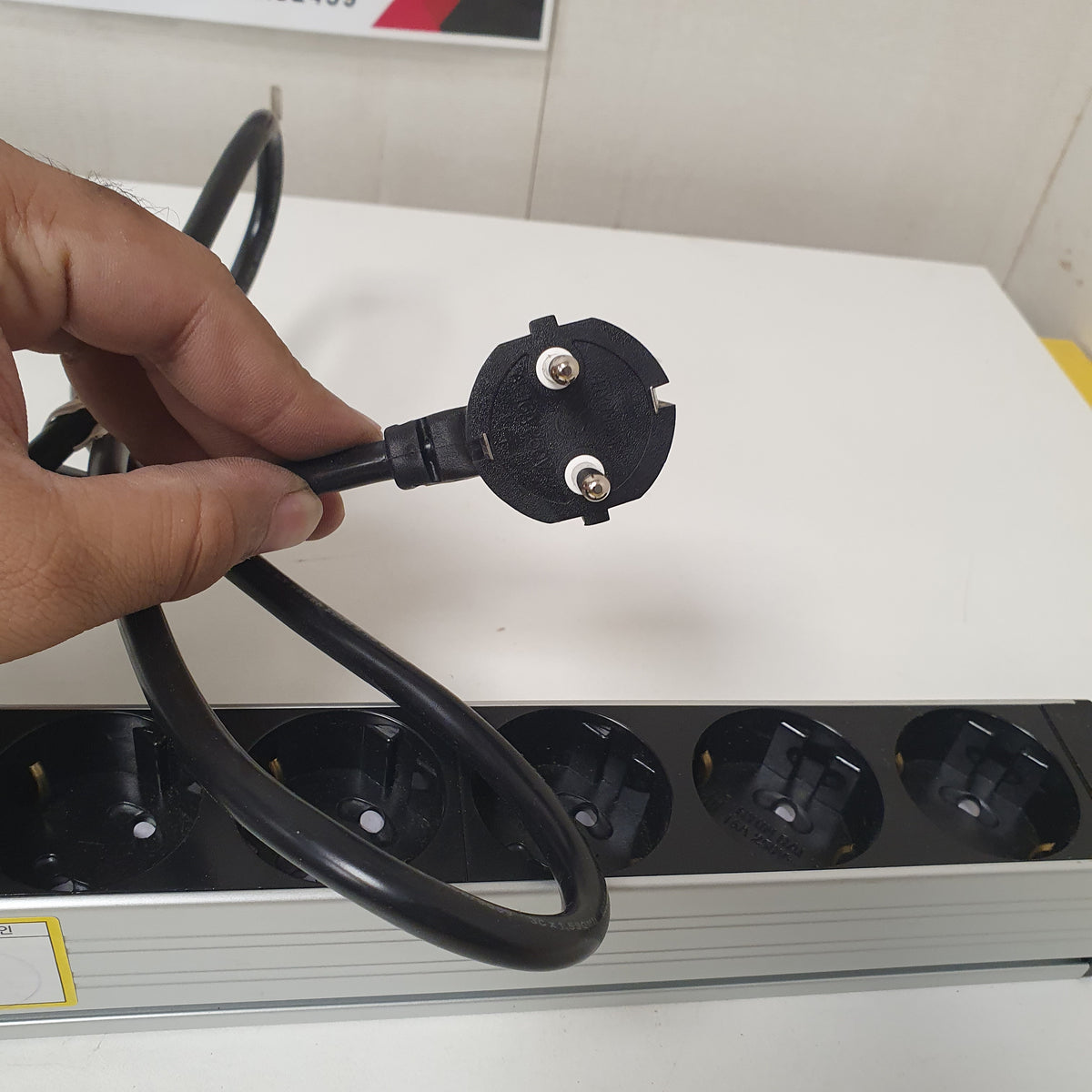 Long Aluminum  8 Socket Server Extension by Hyundai Korea, 27