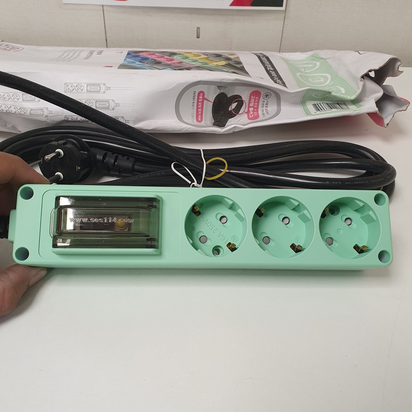 HDB16 Breaker Model with Packing 3 Socket Extension Board , 2