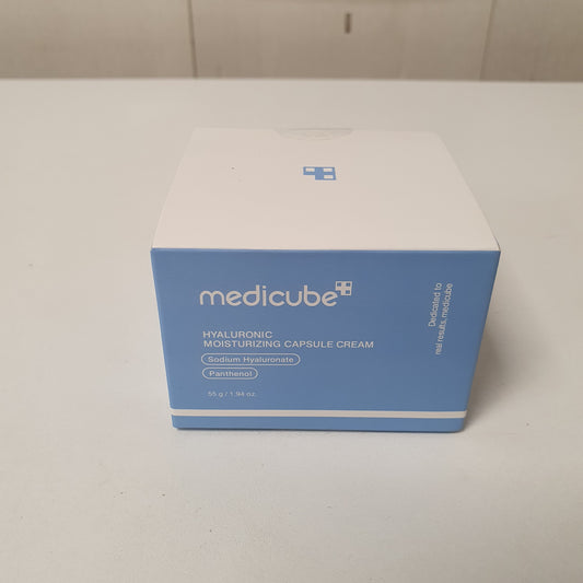 Medicube Hyaluronic Moisturizing Capsule Cream , 22450