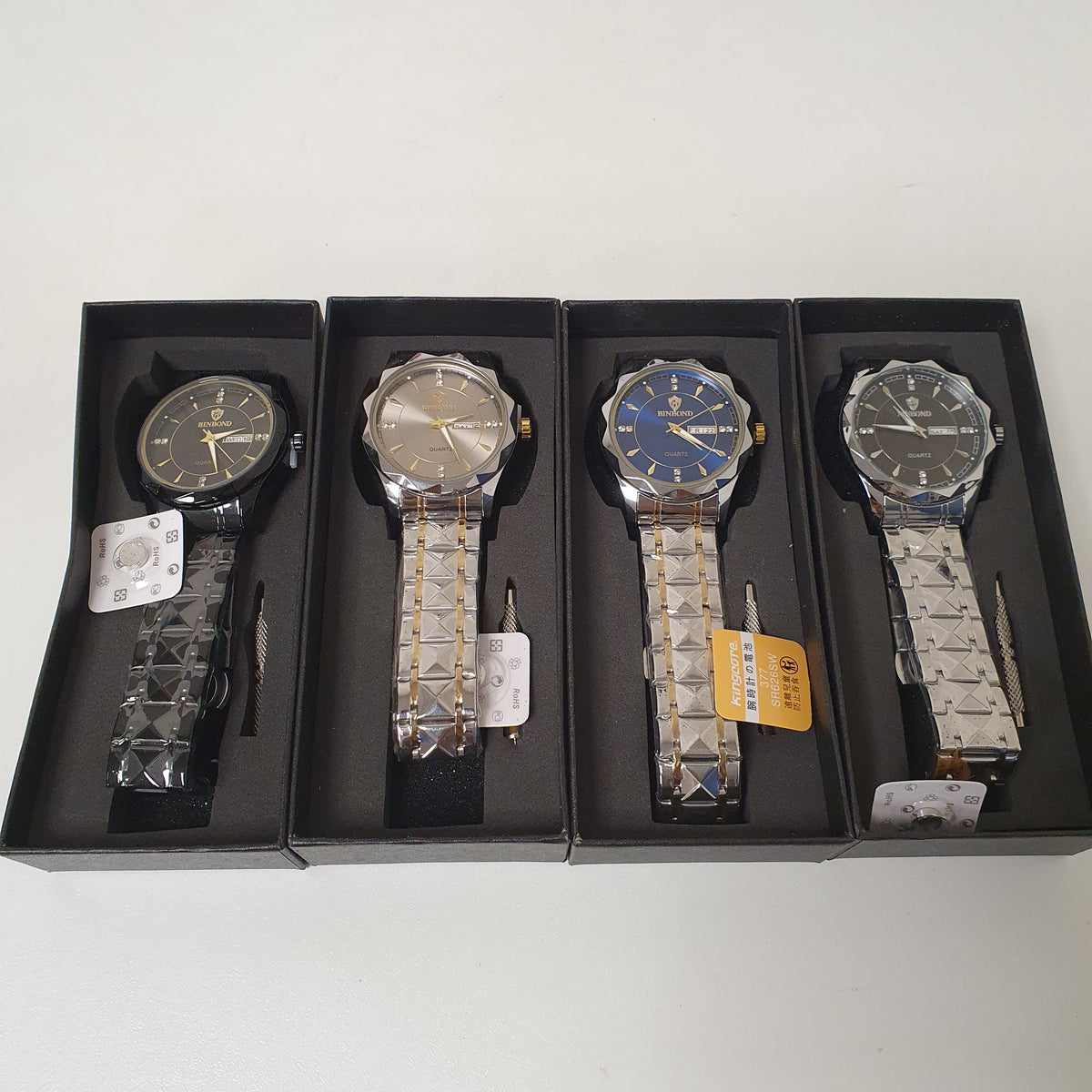 Binbond Quartz Watch , 30