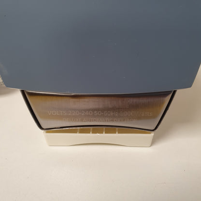 Geepas Automatic Dry Iron, 117750