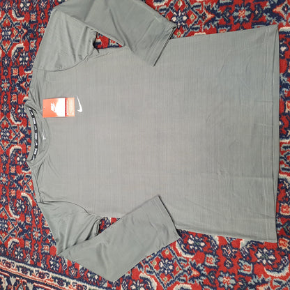 Nike Dark Grey Premoum Fit Full Sleeves Shirt, 4