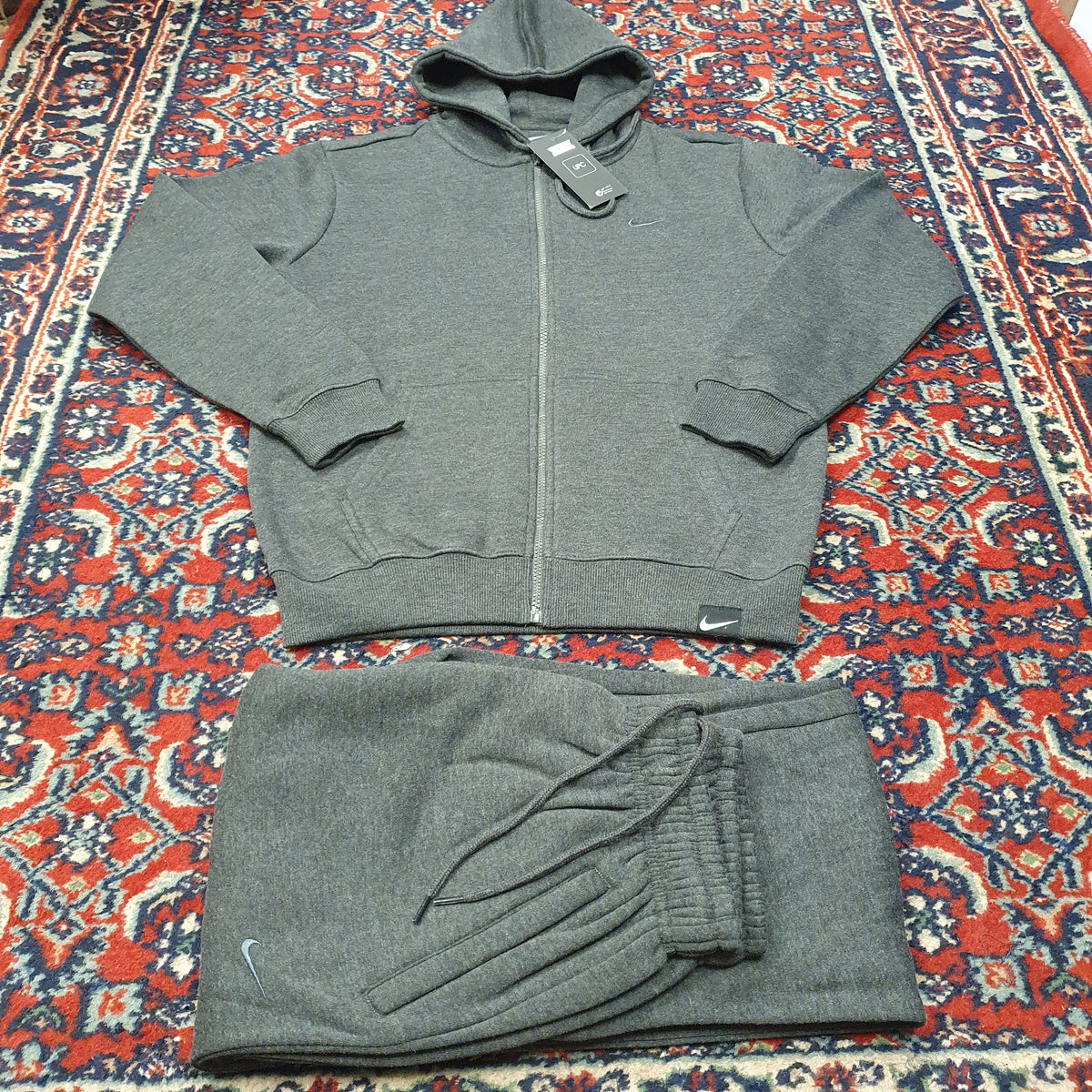 Dark Grey Nike Warm Suit, 45554